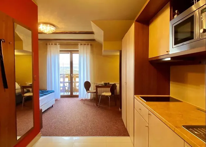 With Beautiful View Of High Tatras Appartement Vel'ka Lomnica