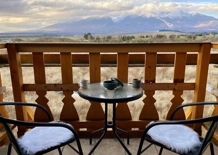 With Beautiful View Of High Tatras Appartement Vel'ka Lomnica